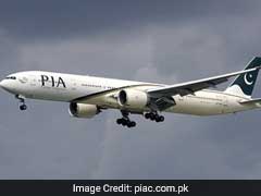 पाकिस्‍तान की सरकारी एयरलाइन ने 7 यात्रियों को खड़े खड़े करवाई मदीना तक की यात्रा