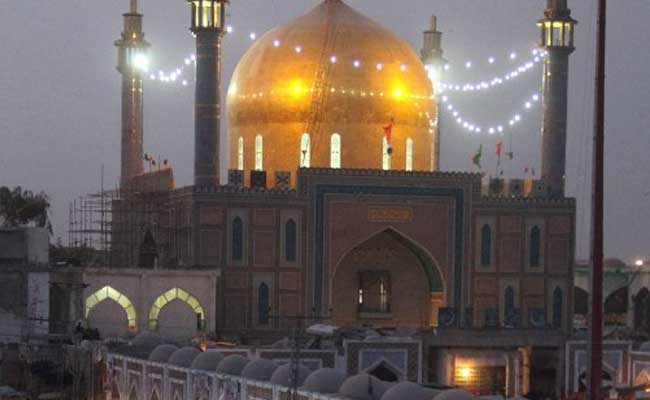 Pakistan Army Claims 100 Terrorists Killed After Shrine Bombing
