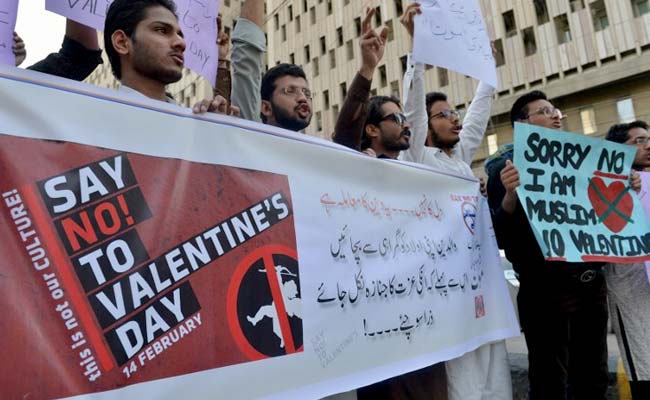 Pakistan High Court Bans Valentine's Day Celebrations