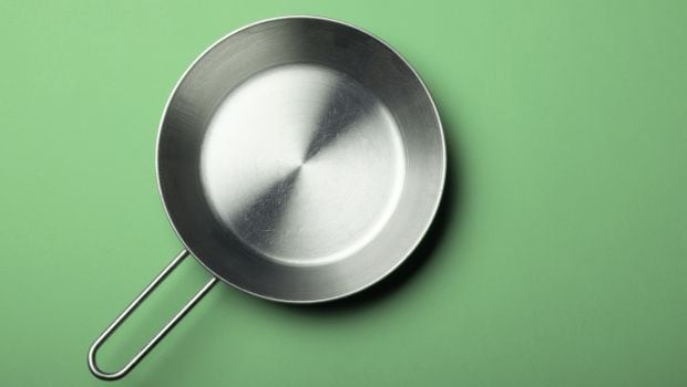 8 Smart Tips to Increase the Life of a Non-Stick Pan