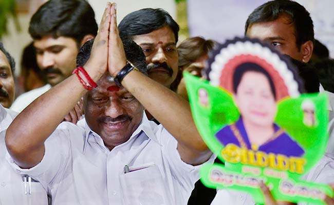 Will Take Forward Fight Against VK Sasikala: O Panneerselvam