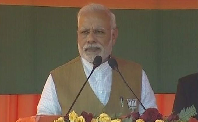 UP Elections 2017: With Eid, Holi Reference, PM Narendra Modi Accuses Akhilesh Yadav Of 'Discrimination'