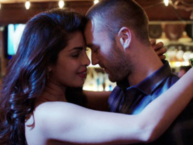 Priyanka Chopra And Jake McLaughlin Are Trending Because Of This <i>Quantico</i> GIF