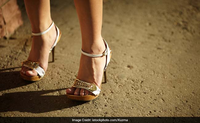 Pune News : 'बदनाम गल्ली'त जाणाऱ्यांना बदनामीच्या भीतीने  लुटण्याचा प्रयत्न, पुण्यातील बुधवार पेठेतील भयंकर प्रकार