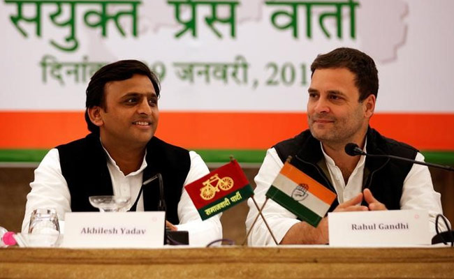 Uttar Pradesh Elections 2017: Rahul Gandhi, Akhilesh Yadav Pair Of Swans To Be Separated Post Polls, Says BJP Minister