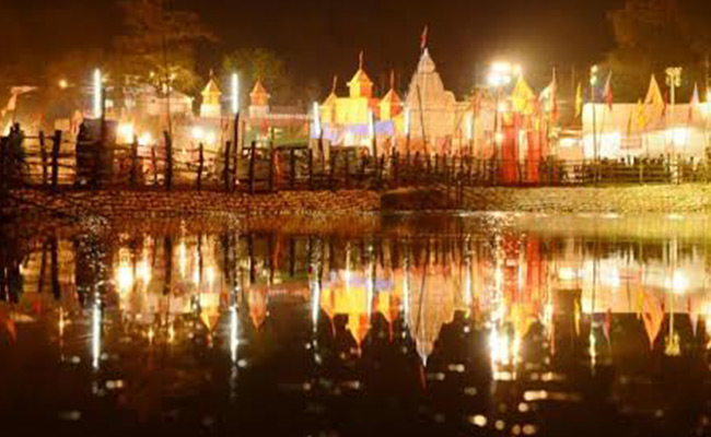 छत्तीसगढ़ में राजिम कुंभ शुरू, महानदी के किनारे गंगा आरती घाट का हुआ लोकार्पण