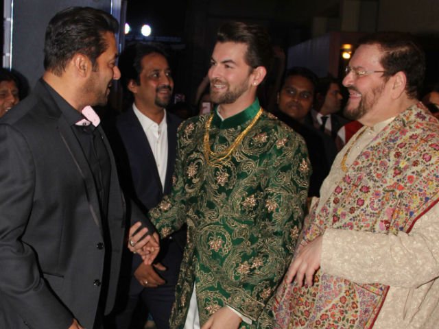 Replug: Salman Khan At Neil Nitin Mukesh's Wedding Reception