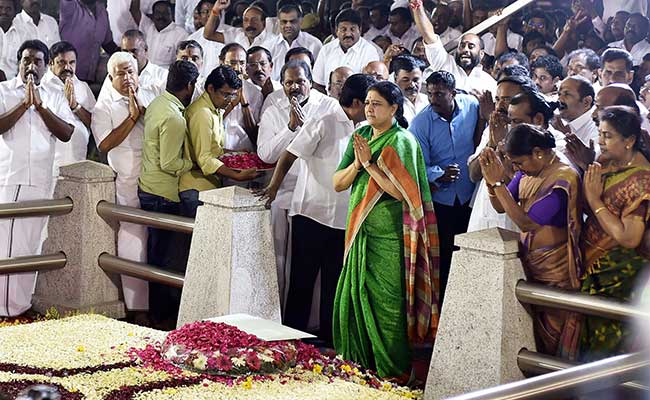 Before Staking Claim, Sasikala 'Submitted' List At Jayalalithaa Memorial