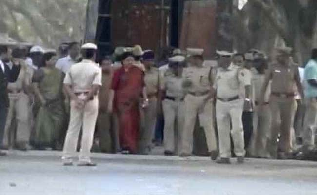 Sasikala Had A Rough Night, Says Party, Was Refused All Requests In Jail