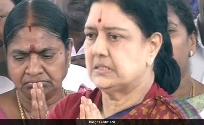 As 'Proxy' Palaniswami Takes Oath, Sasikala Watches On TV From Bengaluru Jail