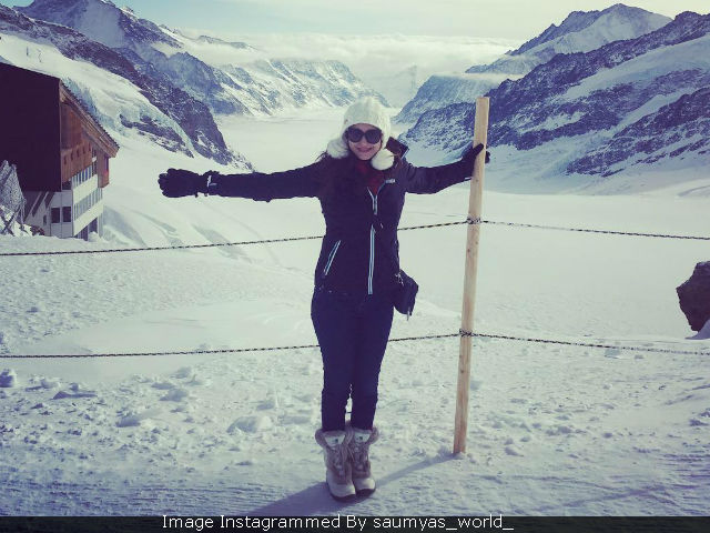 <i>Bhabi Ji Ghar Par Hai</i> Actress Saumya Tandon Shares Pics From Honeymoon