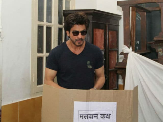 BMC Elections 2017: Shah Rukh Khan, John Abraham, Shraddha Kapoor, Anushka Sharma, Ranveer Singh Voted