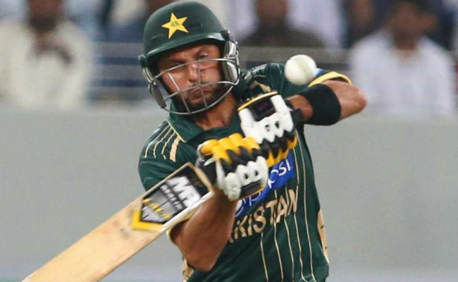 शाहिद अफरीदी, मोहम्मद हफीज पाकिस्तान क्रिकेट में मैच फिक्सिंग से भड़के, दोनों ने दिया यह कड़ा बयान...