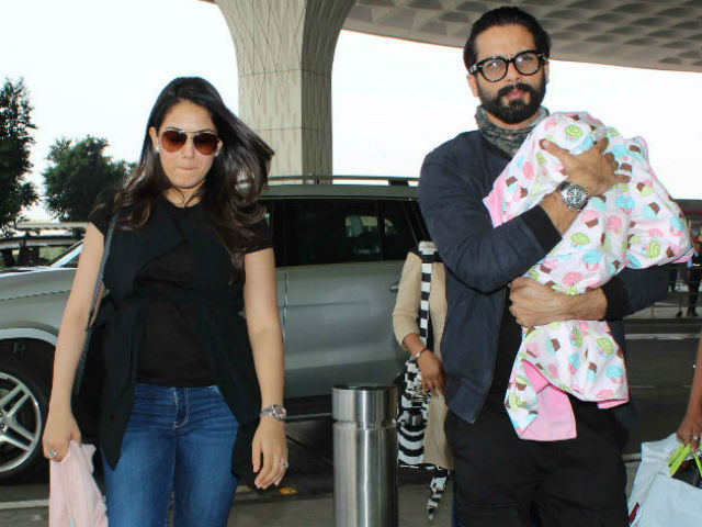 Shahid Kapoor Posts First Pic Of Baby Misha. 'Hello World,' She Says