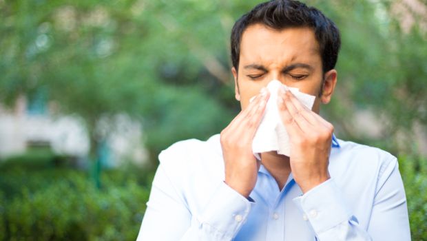 How to Stop Sneezing: 6 Home Remedies for Instant Relief