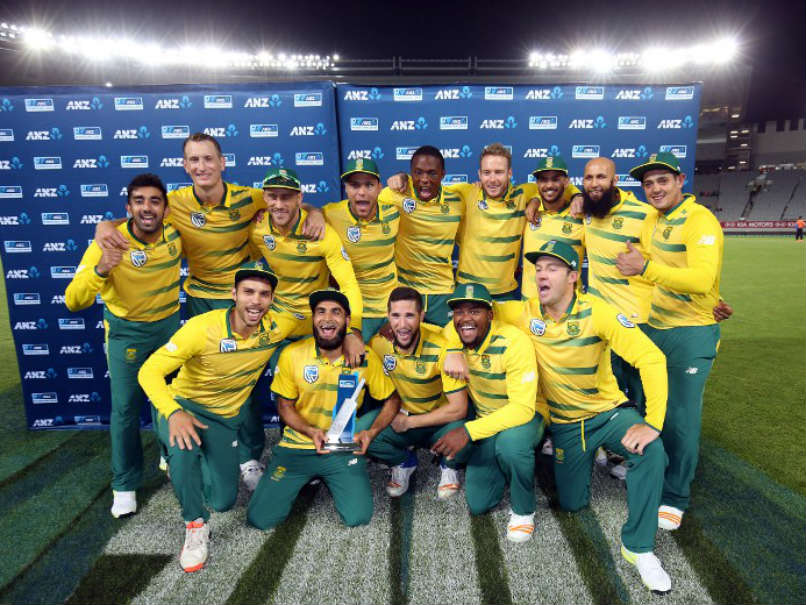 Imran Tahir Spins South Africa to 78-run Win Against New Zealand