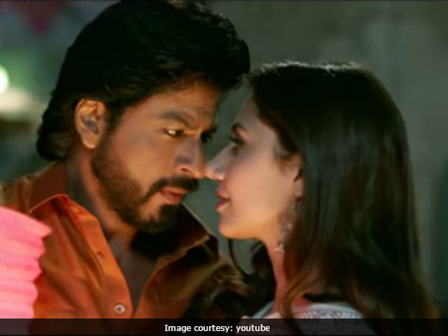 Raees: Mahira Khan Says Pakistan Is Waiting For Shah Rukh Khan's Film