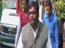 उत्तर प्रदेश : सुल्तानपुर से सपा विधायक पर हत्या का आरोप, लड़की ने लगाया था गैंग रेप का आरोप उत्तर प्रदेश : सुल्तानपुर से सपा विधायक पर हत्या का आरोप, लड़की ने लगाया था गैंग रेप का आरोप