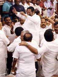 तमिलनाडु की नई सरकार में पहली बार स्टालिन, गांधी और नेहरू एक साथ दिखेंगे