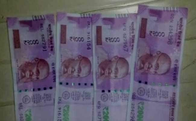 After Delhi, Now Fake Rs 2,000 Note Comes Out Of SBI ATM In Uttar Pradesh