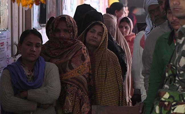 एग्ज़िट पोल : क्या वाकई किसी की हवा नहीं बन पाई उत्तर प्रदेश में...