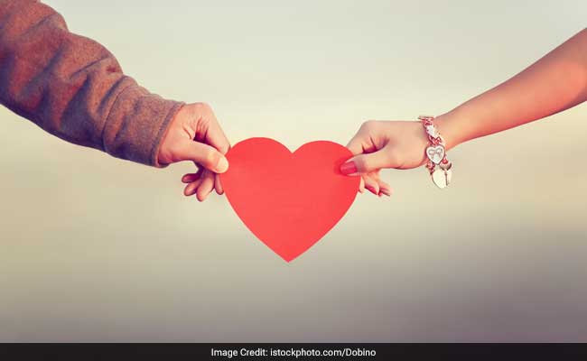 Happy Valentine Day Quotes, Wishes & Images For Love