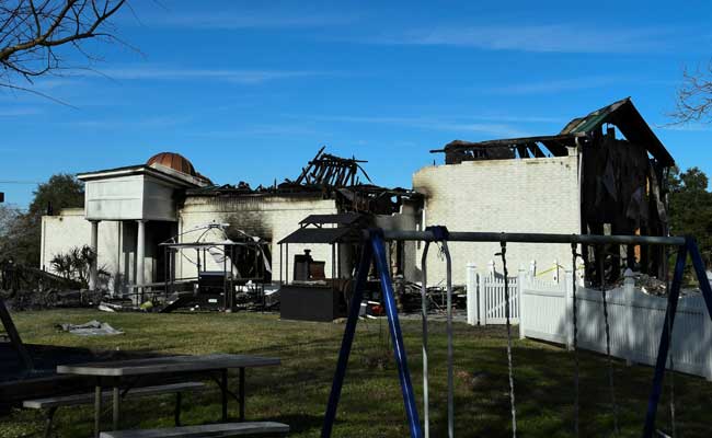 After Fire Destroys Texas Mosque, Thousands Chip In To Help Rebuild It