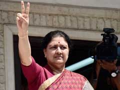 Governor To Arrive in Chennai Today, Will Meet VK Sasikala, Supporters: 10 Points
