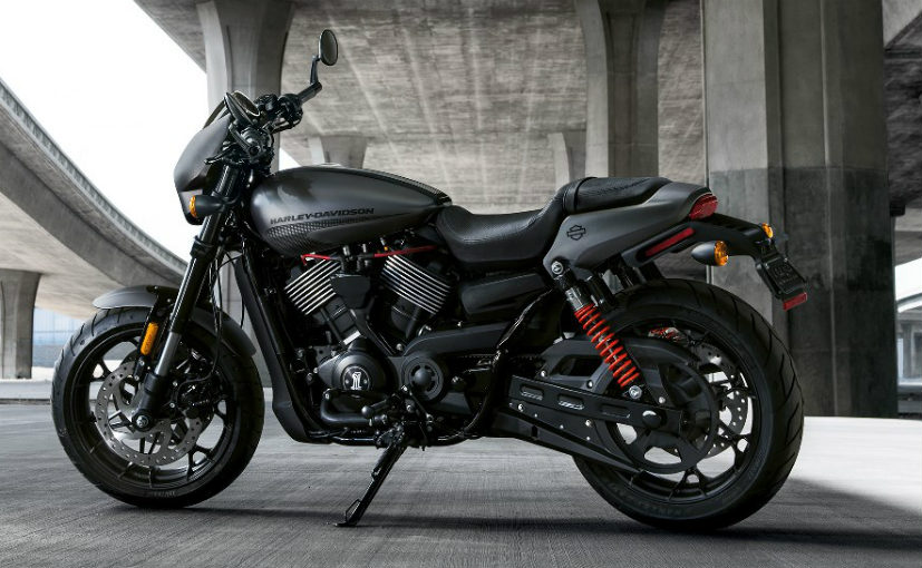Harley-Davidson Street Rod: First Look Review