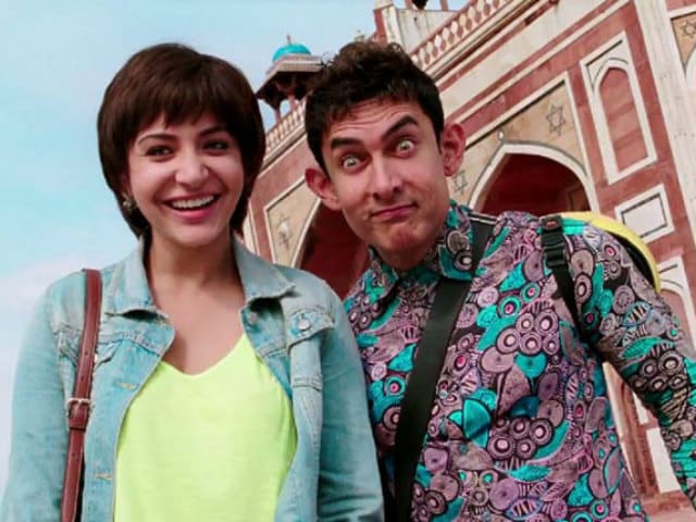 On Aamir Khan's Birthday, Anushka Sharma (AKA Shashi) Reveals Secret Of His PK Skirt