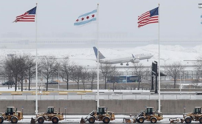 Blizzard In Northeast US Grounds Nearly 6,000 Flights