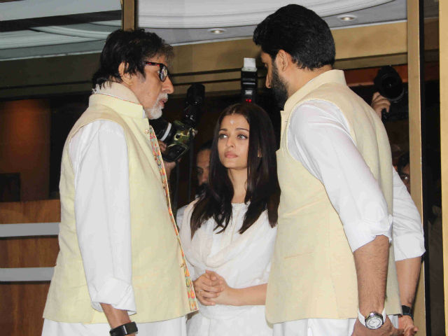 Twinkle Khanna, Vidya Balan, Sridevi At Aishwarya Rai Bachchan's Father Krishnaraj Rai's Prayer Meeting