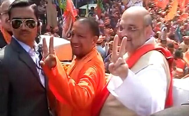 UP Election 2017: BJP's Yogi Adityanath Stars In Amit Shah's Big Road Show In Gorakhpur