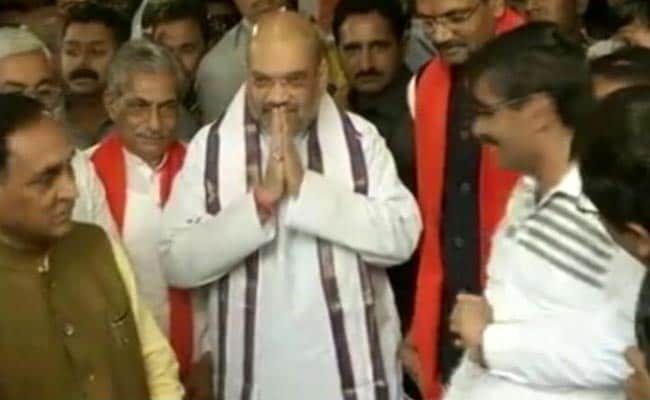 MLA Amit Shah, With Wife And Son, Gets Big Welcome On Return To Gujarat Assembly