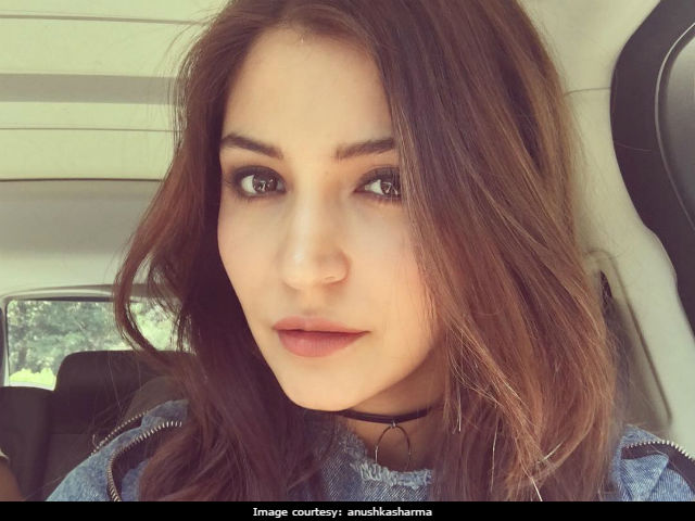 Anushka Sharma 'Values Privacy,' Wants Fans To Respect Her 'Personal Space'