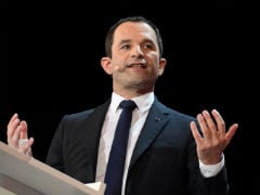 French Presidential Candidate Benoit Hamon Slams 'Money' Rivals