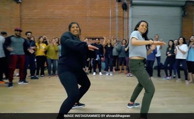 These Bhangra Dancers Made Arjun Kapoor Want To Get Up And Dance