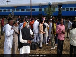 MP : भोपाल-उज्जैन पैसेंजर ट्रेन 59320 में धमाका, 9 यात्री जख्मी, गृहमंत्री बोले- धमाके में गन पाउडर की गंध MP : भोपाल-उज्जैन पैसेंजर ट्रेन 59320 में धमाका, 9 यात्री जख्मी, गृहमंत्री बोले- धमाके में गन पाउडर की गंध