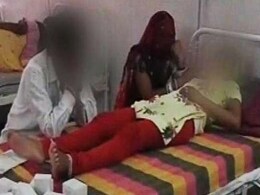 राजस्थान : निजी स्कूल की नाबालिग छात्रा ने 8 शिक्षकों पर लगाए रेप के गंभीर आरोप, मामला दर्ज राजस्थान : निजी स्कूल की नाबालिग छात्रा ने 8 शिक्षकों पर लगाए रेप के गंभीर आरोप, मामला दर्ज