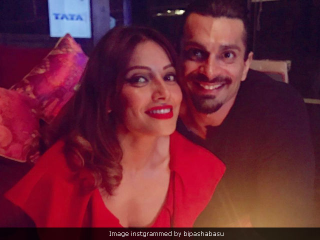 Bipasha Basu Is Not Pregnant, Says 'Constant Guessing Game Is Tiring'