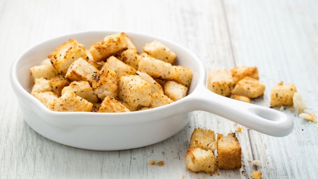 How to Make Bread Crumbs