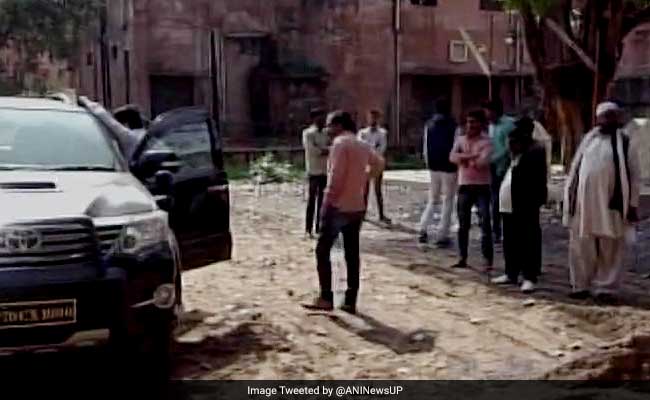 BSP Leader Mohammad Shami Shot Dead In Allahabad, Protesters Block Highway