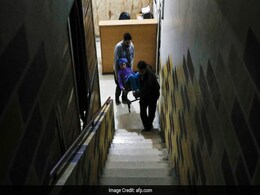 Dialysis Supplies Dwindle For Besieged Syrians Dialysis Supplies Dwindle For Besieged Syrians