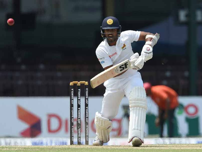 India vs Sri Lanka, 3rd Test Day 3: Dinesh Chandimal Signals Unease, Gets Medical Attention