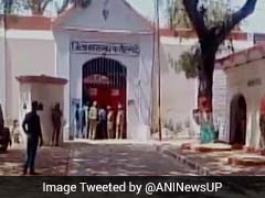 फर्रुखाबाद जेल में कैदियों का उपद्रव, जेलर सस्पेंड, 6 बंदी रक्षकों को हटाया गया