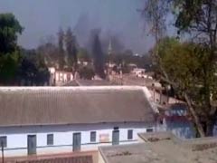 उत्तर प्रदेश : फर्रुखाबाद जेल में कैदियों ने काटा बवाल, छत पर चढ़कर बरसाए ईंट-पत्थर, जेलर घायल