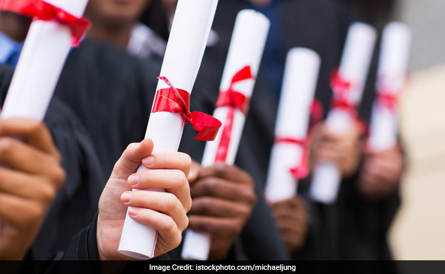 More Than 10% Indian Americans In 2019 US Presidential Scholars List
