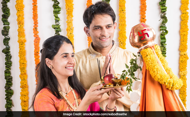 Gudi Padwa 2018: Traditional Maharashtrian Desserts And Savouries You Shouldn't Miss On This Day!