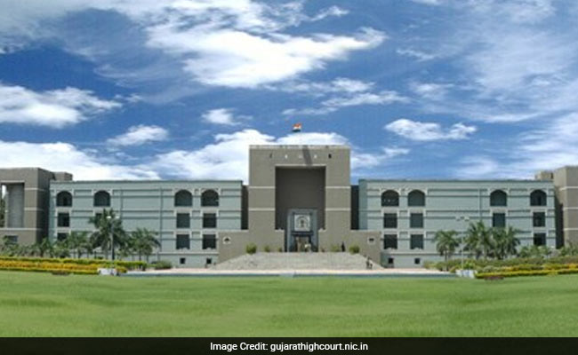 Gujarat High Court Recruitment For Private Secretary And Gujarati Stenographer, Apply Before 31 March