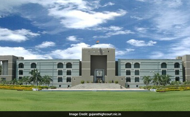High Court Notice To Gujarat Government On CBSE Schools' Plea Against Fees Act